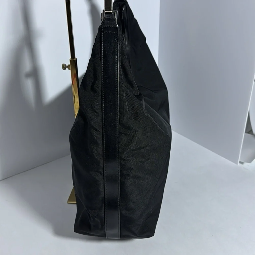 FANTASTIC GUCCI SLOUCHY CROSSBODY W DETACHABLE LEATHER STRAP - Picture 3 of 14